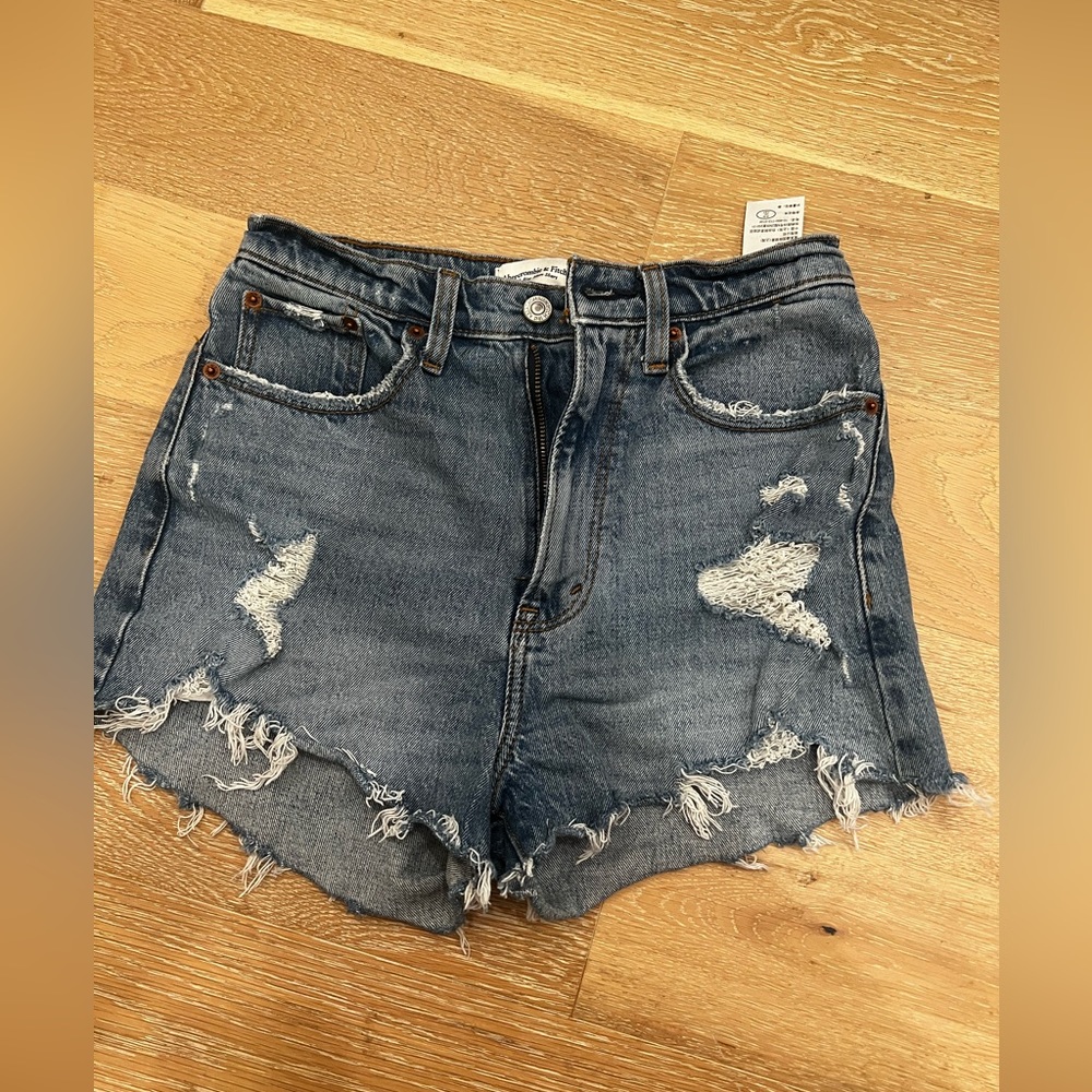 Abercrombie and Fitch Mom Curve Love Jean Shorts